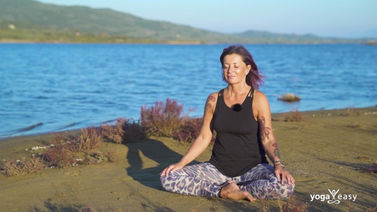 Yoga Video Tantrische Atem-Meditation: Wie eine Lotusblüte