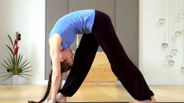 Yoga Video nivata Mondgruß – Eine Sequenz für Hingabe, Öffnung und Anteilnahme