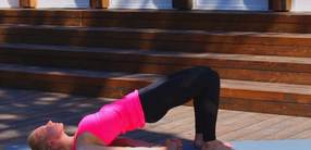 Detox Yoga: Körper und Geist nähren