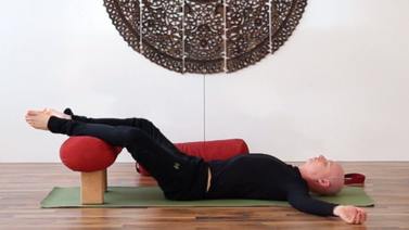 Yoga Video Yin Yoga mit Fokus auf Herz- und Schulteröffner