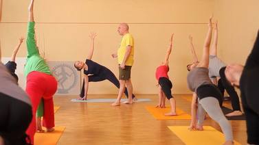Yoga Video Anusara Yoga - Stabilität und Freiheit